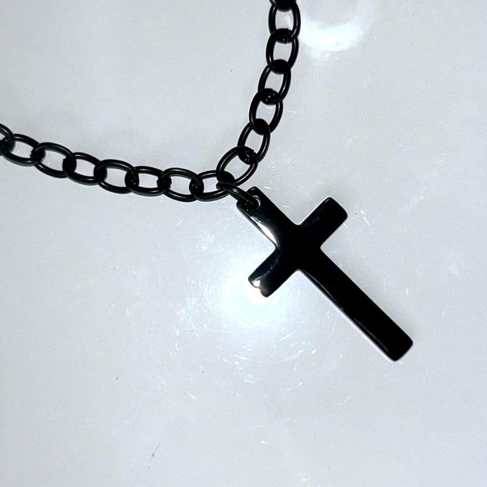 Hand Crafted Unisex 20” Black Stainless Steel Cross Necklace Modern Bohemian